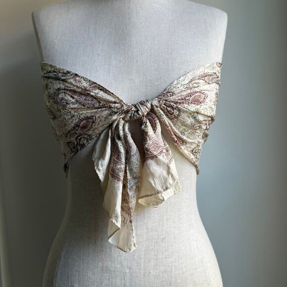 Club 7 by Echo Paisley Silk Blend Scarf Cream Beige Pink Boho 47x9.75 - Picture 2 of 5